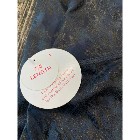 SPANX Booty Blaster 7/8 Legging Faux Snakeskin Navy Reptile XS - Picture 5 of 7